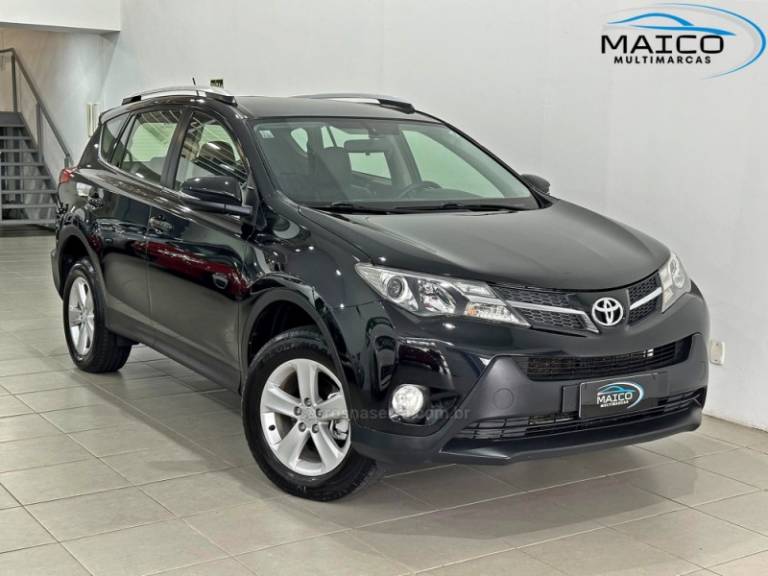 TOYOTA - RAV4 - 2013/2013 - Preta - R$ 82.900,00